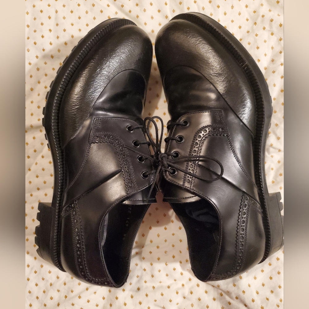Prada Spazzolato Lux black derbies, lug sole sz 10.5 us, UK 9.5